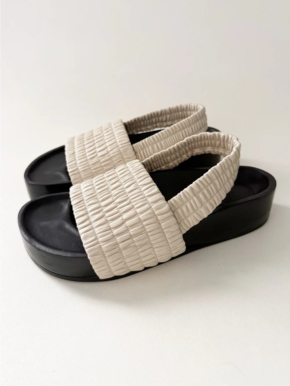CO Leather Slingback Slide Sandal 9 Chunky Platform Casual Vacation Resort Chic